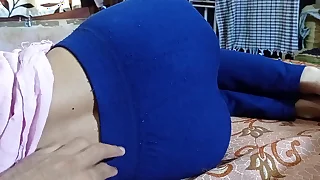 Indian cute step sister fucked by step brother full gender close adjacent to give clear hindi audio desi porn sex VIDEO